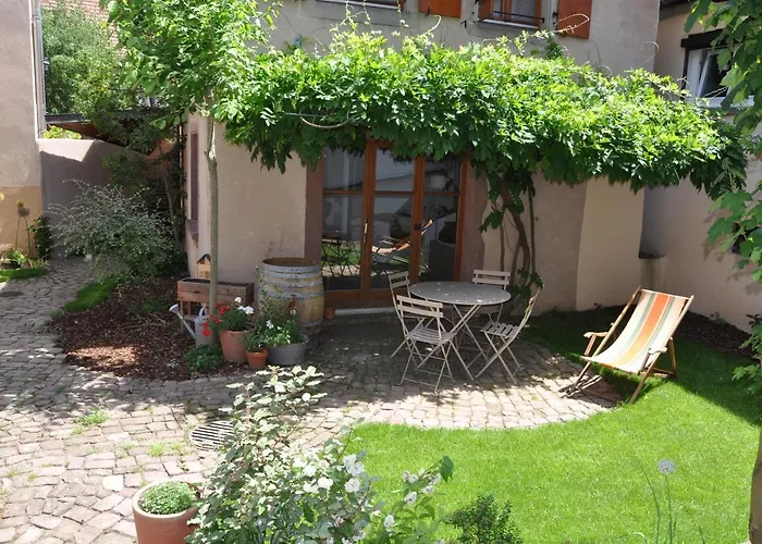 Au Gres Des Vignes *